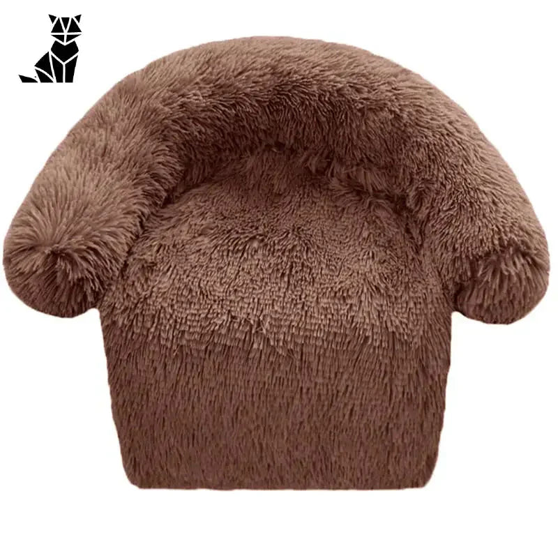 Bonnet marron avec queue en fausse fourrure présenté sur le canapé pour chien appelé ’Canapé pour chien en tissu feutré - Cozy Rest’