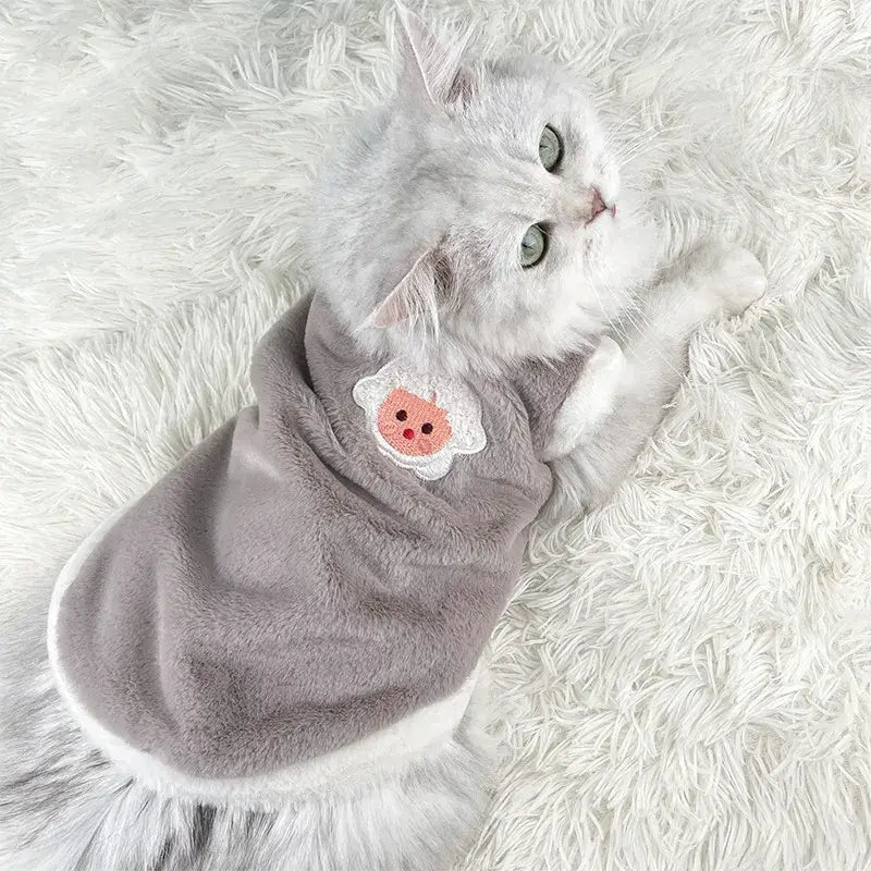 Chaton en pull gris - Fausse Fourrure Vêtement pour chats