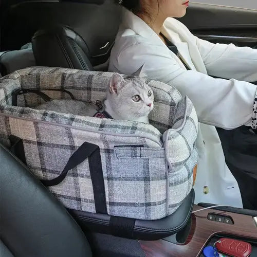 Siège Auto Chat – Confort et Sécurité pour Voyager